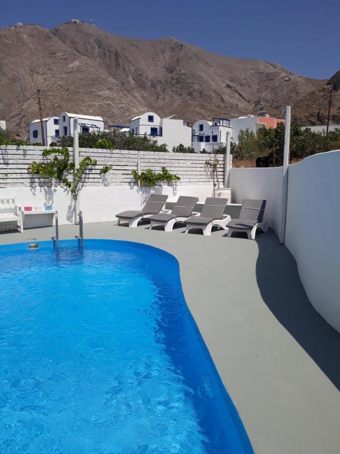 Three Harites Aparthotel Perissa  Exterior foto